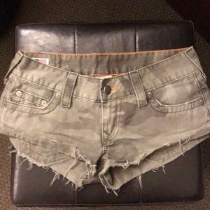 Camo True Religion shorts